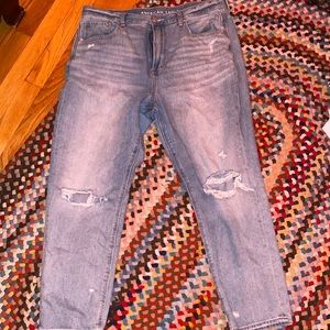 American Eagle Mom Jeans